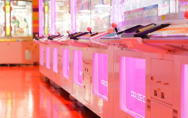 ゲームセンターの搬出入
